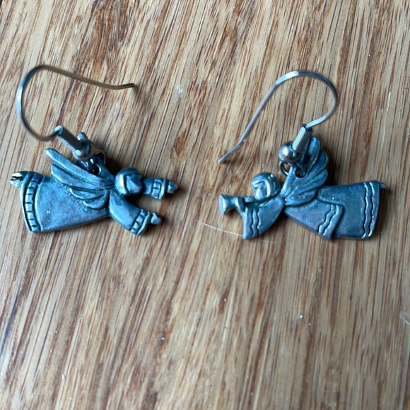 Pewter Angel earrings - Picture 1 of 1